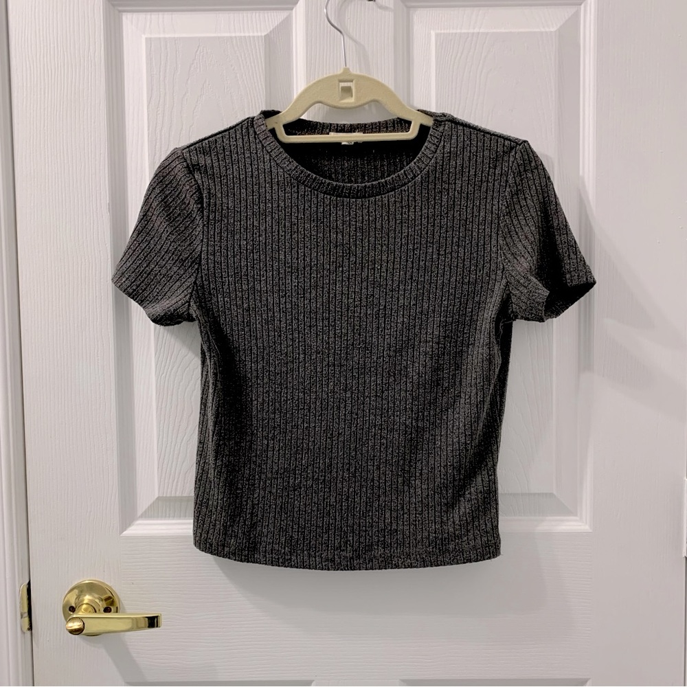 ARDENE Gray Ribbed T-Shirt Excellent Condition